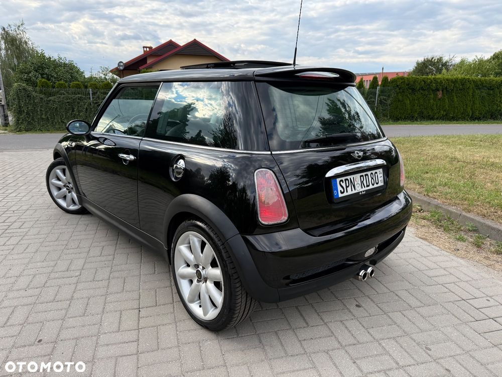 MINI Cooper S Standard - 4