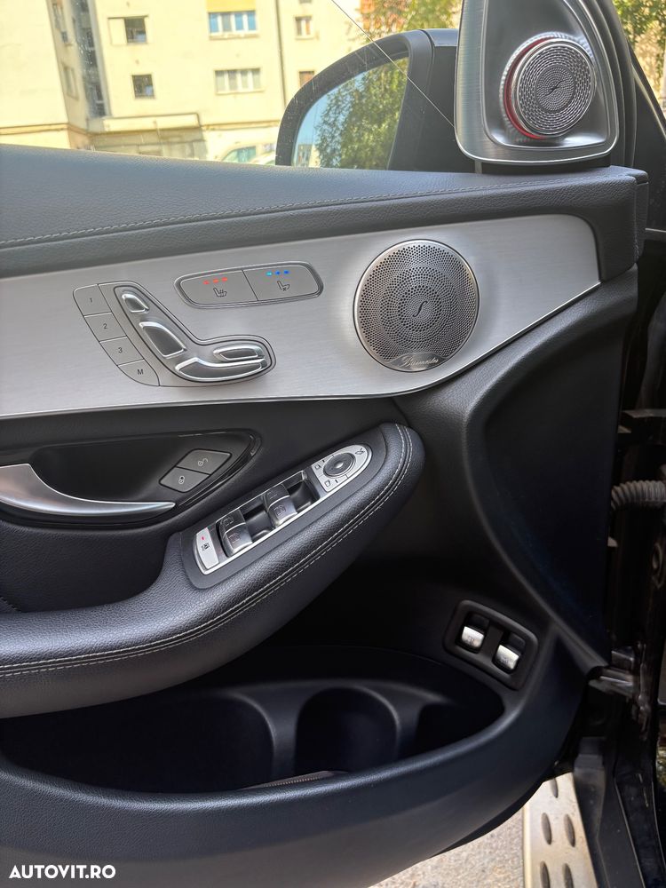 Mercedes-Benz GLC 300 e 4MATIC - 10