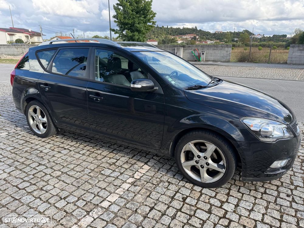 Kia Ceed SW 1.6 CRDi EX - 4