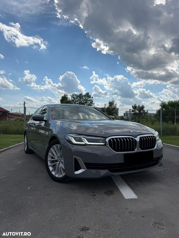 BMW Seria 5 530i Aut. Luxury Line - 1