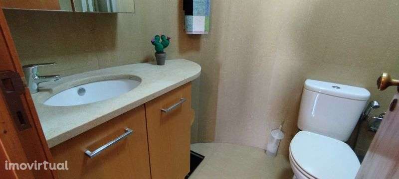 T3 junto à estação de Metro, CC Colombo e do Hospital da Luz - Grande imagem: 5/12