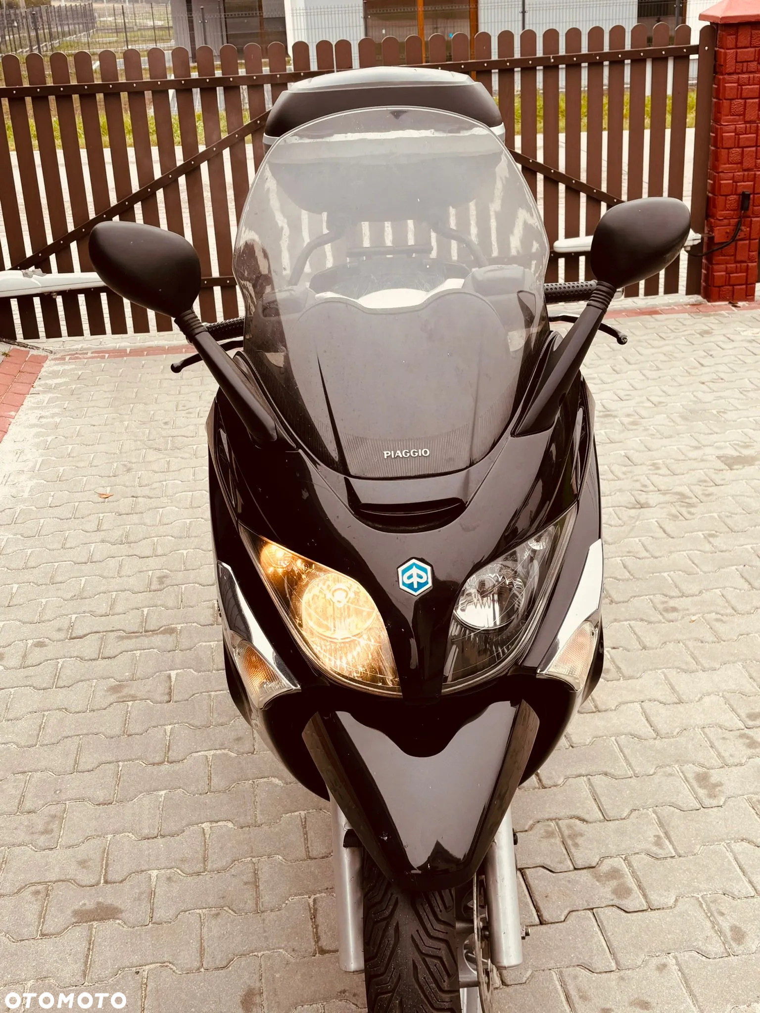 Piaggio Xevo - 2