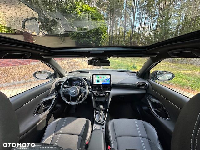 Toyota Yaris Cross Hybrid 1.5 Premiere Edition - 2