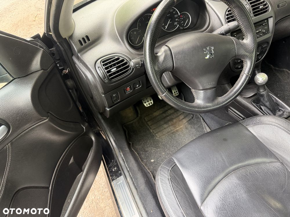 Peugeot 206 CC - 3