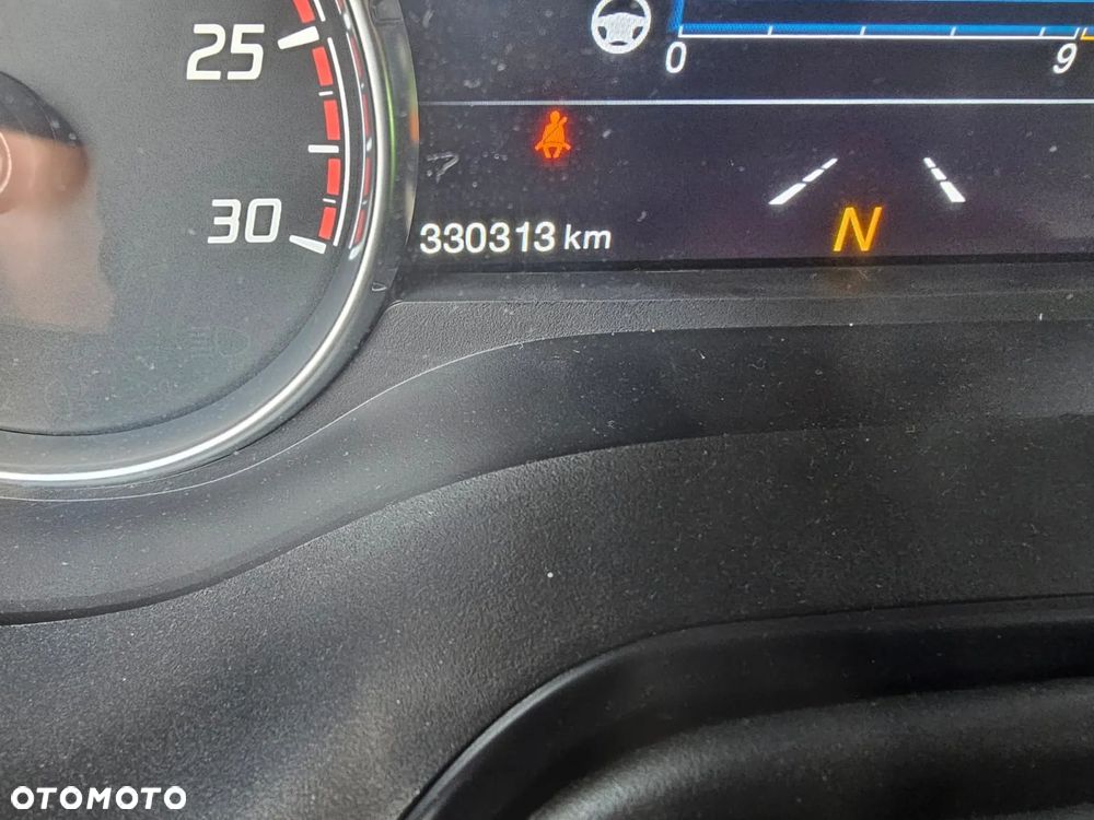 Ford F-MAX - 11