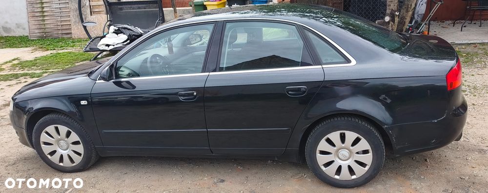 Audi A4 Limousine - 3