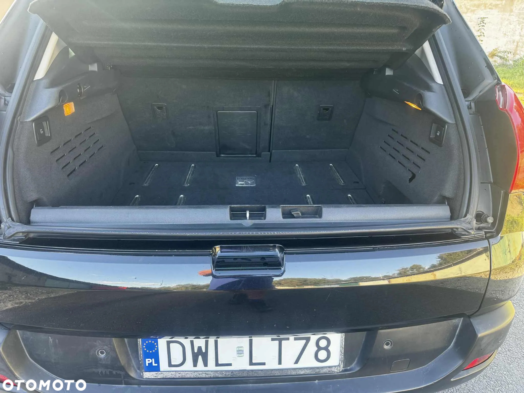 Peugeot 3008 2.0 HDi HYbrid4 - 5