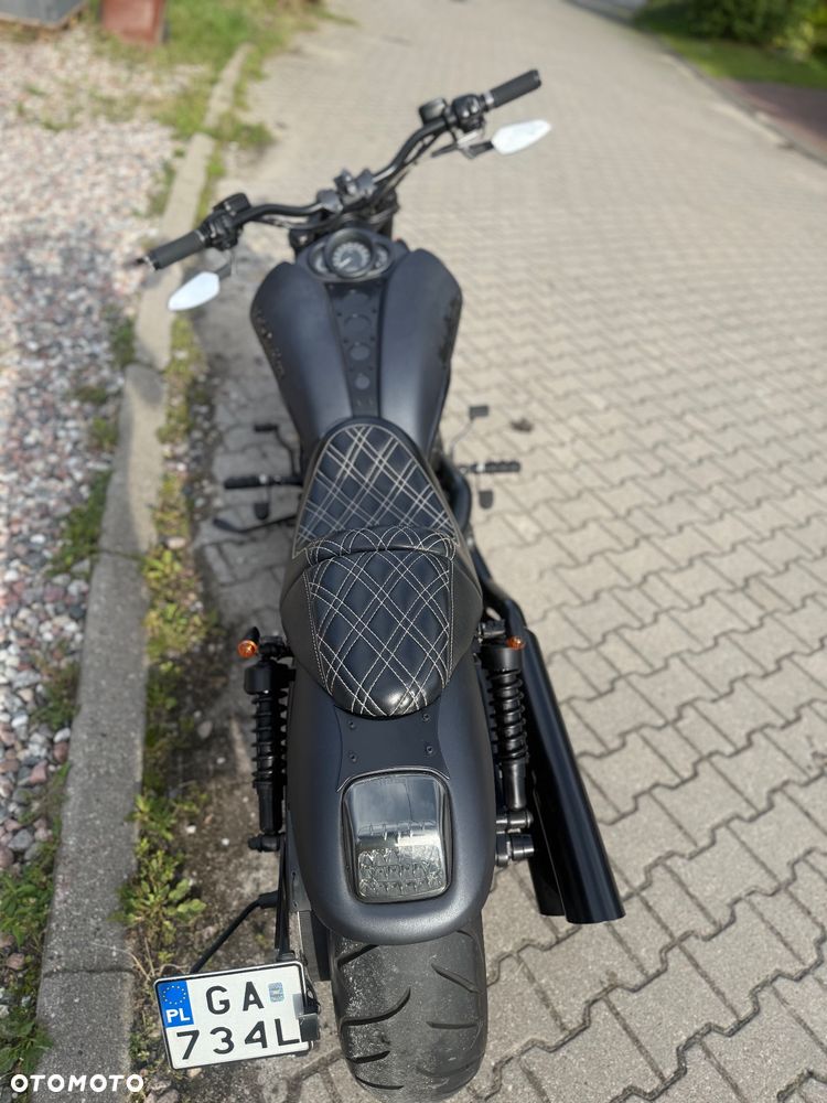 Harley-Davidson V-Rod Night Rod - 8