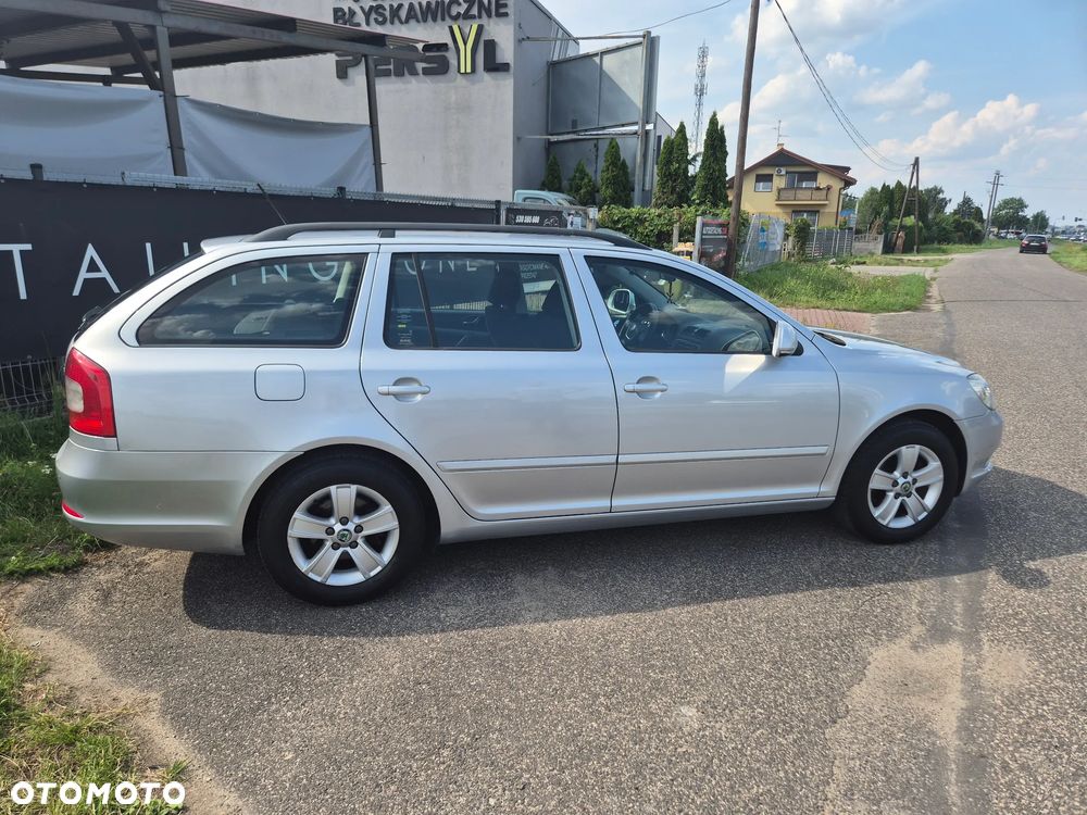 Skoda Octavia 2.0 TDI DPF Ambition - 3