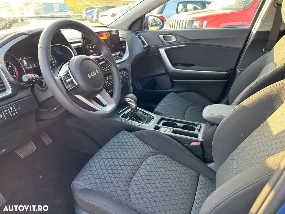 Kia Ceed - 6