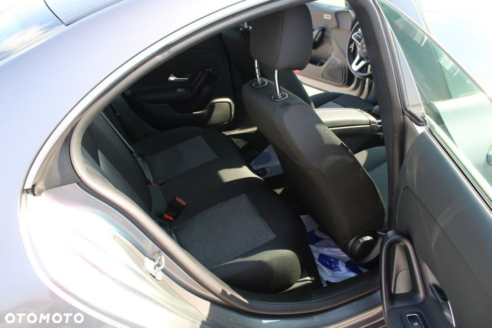 Mercedes-Benz CLA - 30