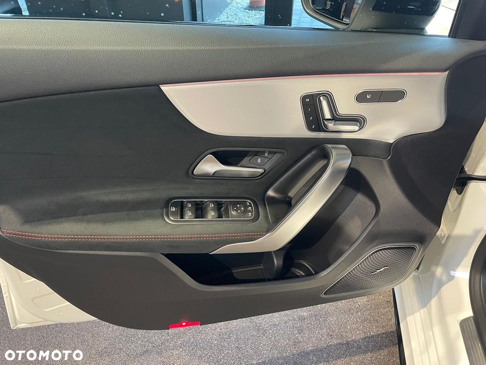 Mercedes-Benz Klasa A 45 S AMG 4-Matic 8G-DCT - 4