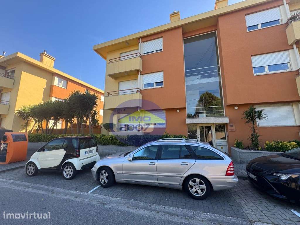 Apartamento T2 em São João de Ver - Grande imagem: 2/23