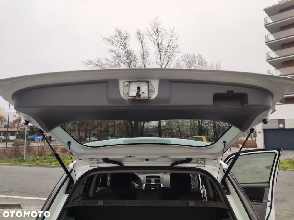 Suzuki SX4 1.6 VVT 4x2 Comfort WRC - 22