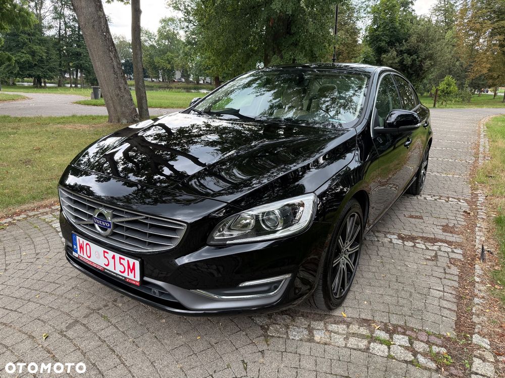 Volvo S60 - 1