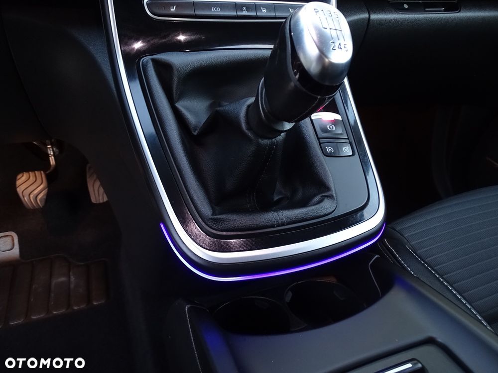 Renault Grand Scenic Energy TCe 130 S&S Bose Edition - 36