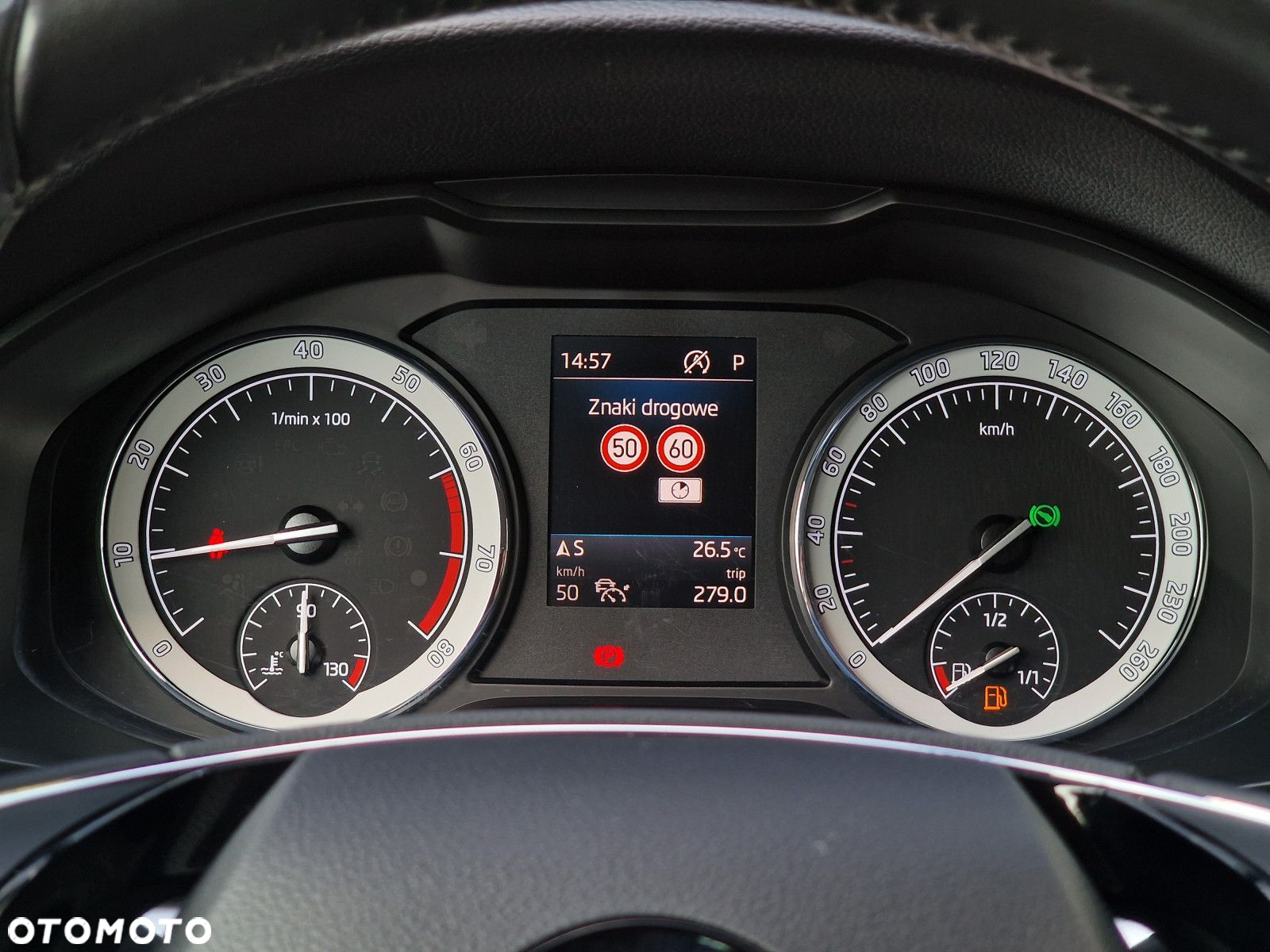 Skoda Karoq 1.5 TSI ACT 4x2 Style DSG - 29