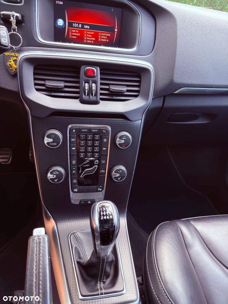 Volvo V40 D3 RDesign - 23