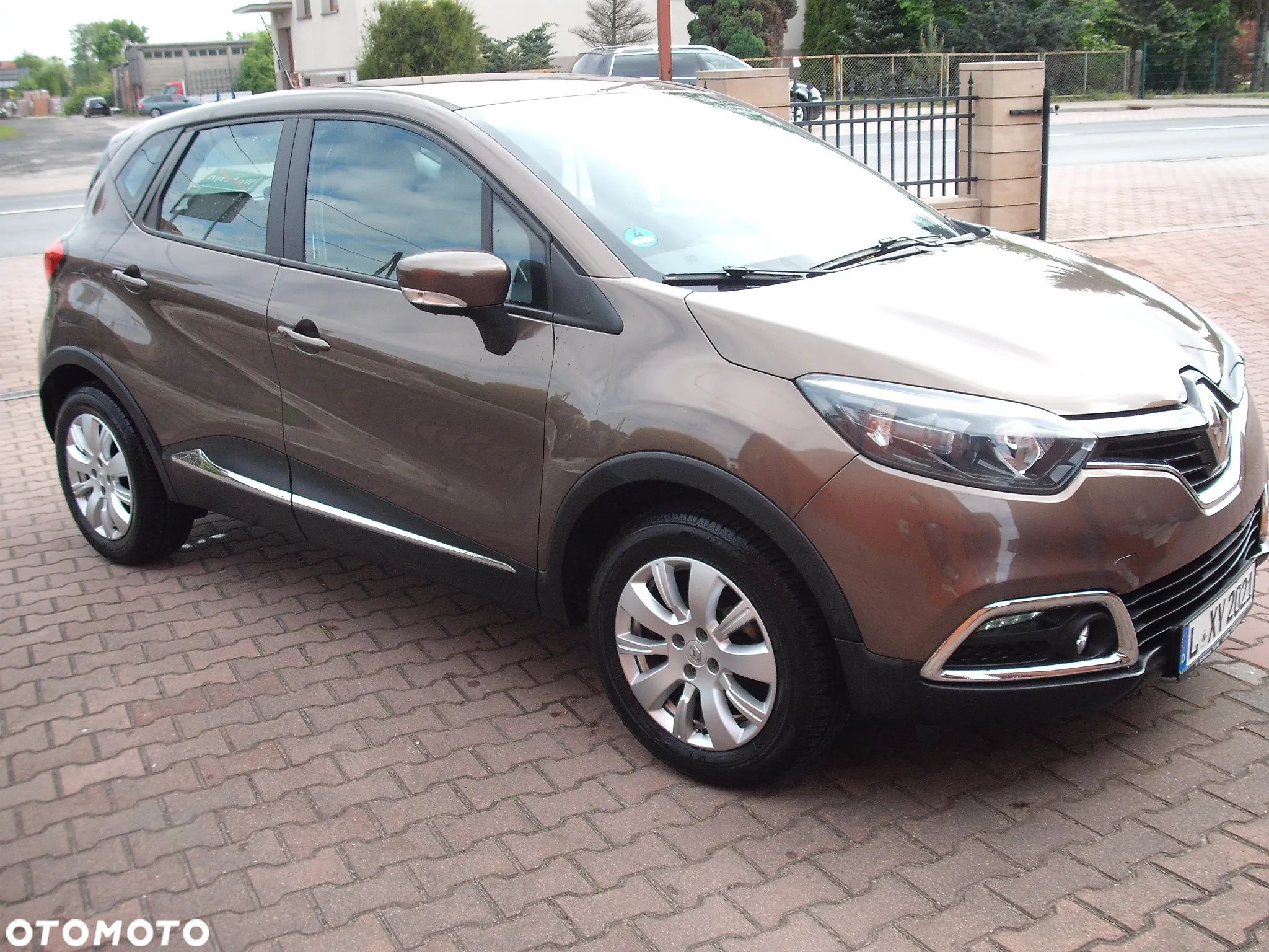 Renault Captur - 1