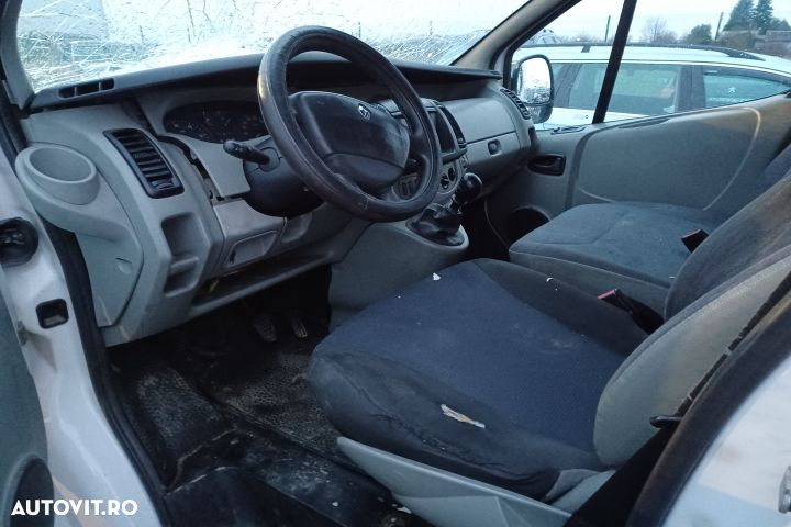 Axe cu came 2.0 DCI 8200539196 2.0 DCI 8200539196 Renault Trafic 2 [2 - 11