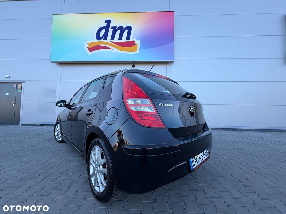 Hyundai i30 1.4 Blue Classic - 19