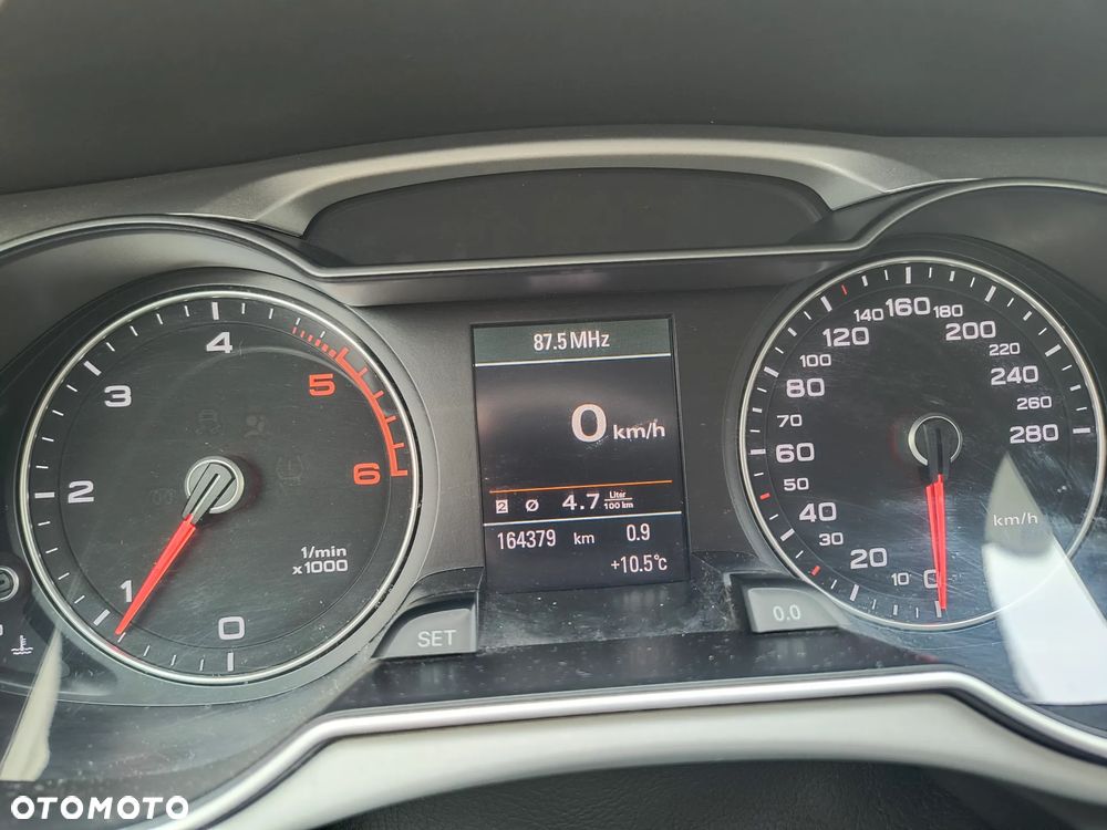 Audi A4 Limousine - 27