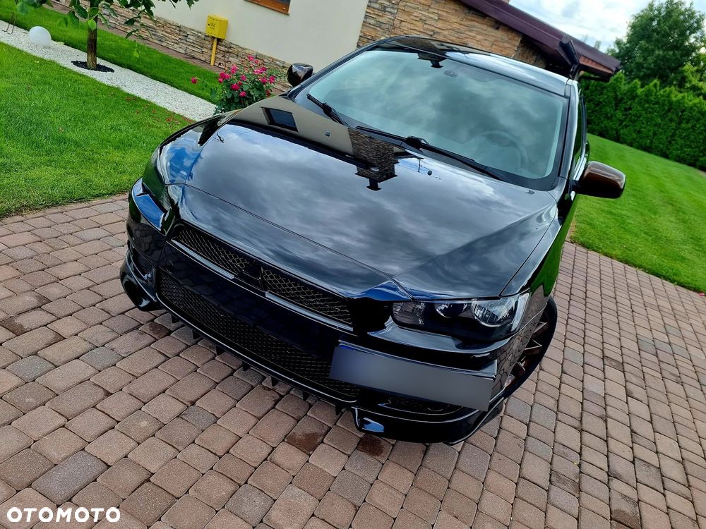 Mitsubishi Lancer - 1