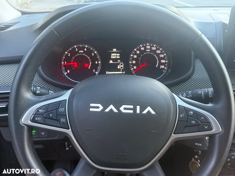 Dacia Sandero Stepway TCe 90 MT5 Comfort - 8