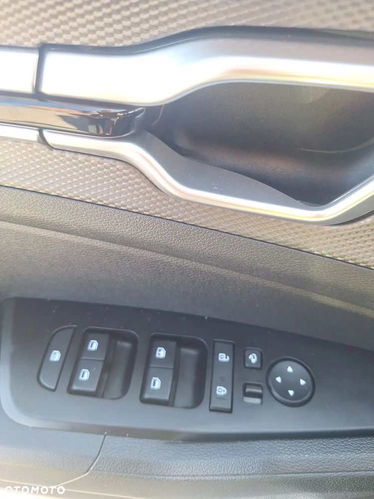 Kia Sportage 1.6 T-GDI M 2WD - 13