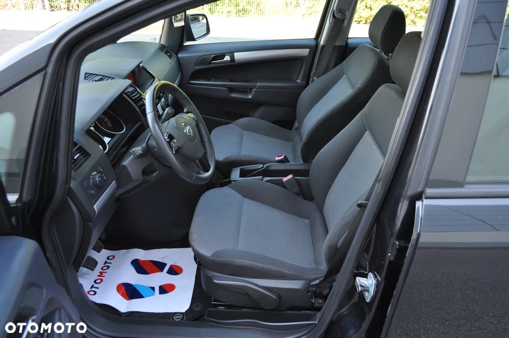 Opel Zafira 1.8 Family - 13