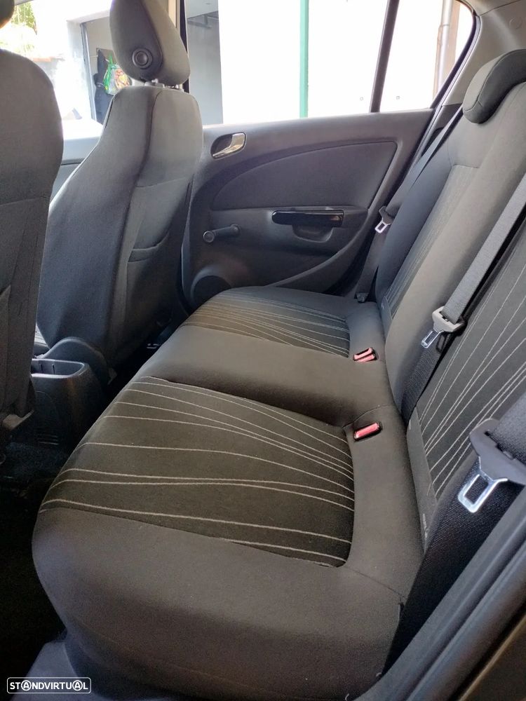 Opel Corsa 1.3 CDTI Enjoy EcoFLEX - 6