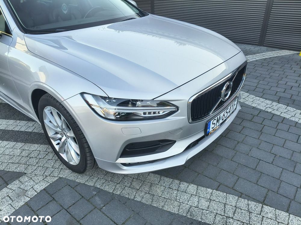 Volvo V90 D3 Momentum - 35