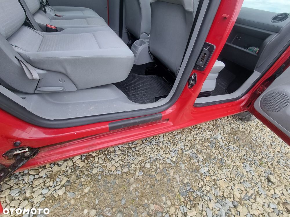 Volkswagen Caddy - 11
