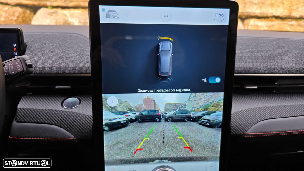 Ford Mustang Mach-E AWD PREMIUM - 23