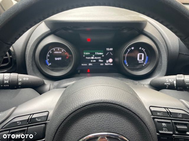 Toyota Yaris 1.5 Comfort - 12