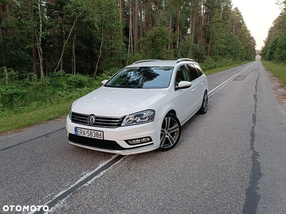 Volkswagen Passat 2.0 TDI Highline R-Style DSG - 40