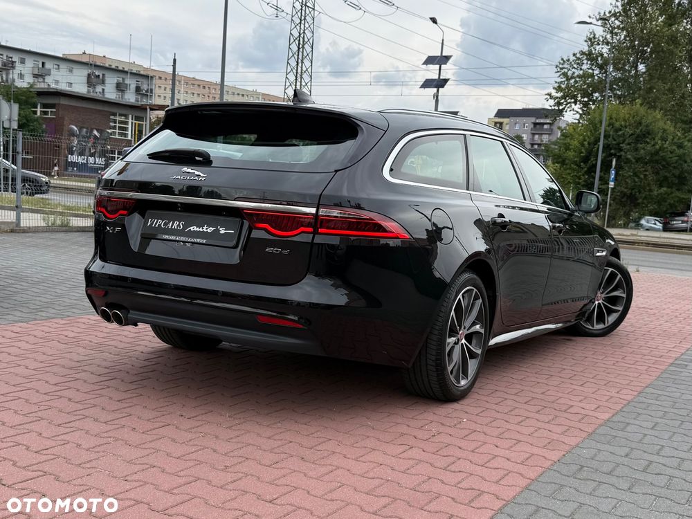 Jaguar XF 2.0 i4D R-Sport - 6
