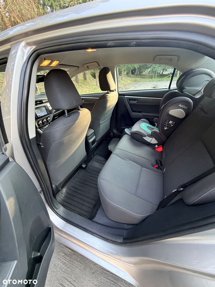 Toyota Corolla 1.6 Comfort - 14