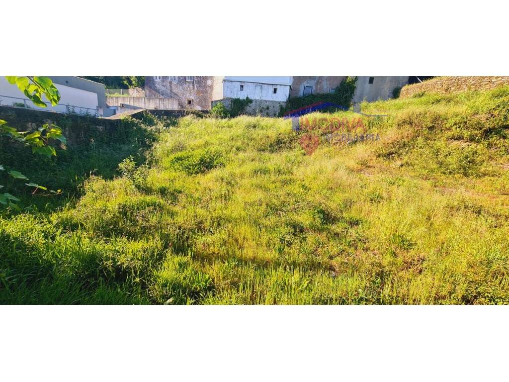 Terreno urbano em Castanheira de Pera - Grande imagem: 5/12