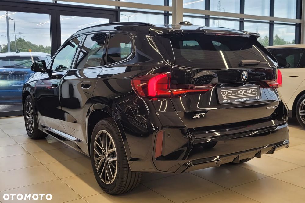 BMW X1 xDrive20d mHEV M Sport sport - 6