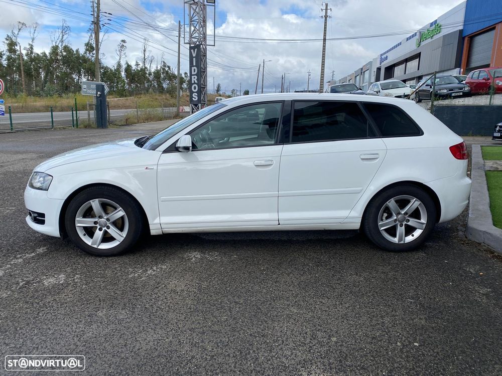 Audi A3 Sportback 1.6 TDI S-line - 3
