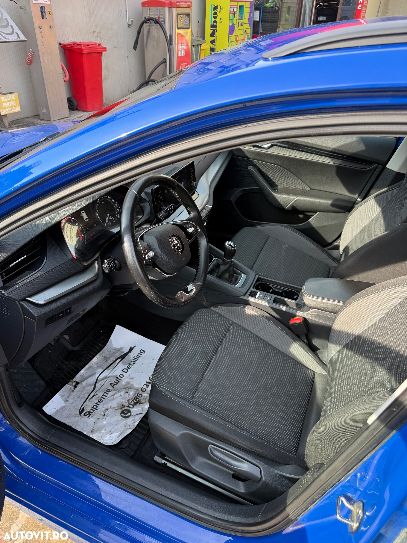 Skoda Octavia Combi 2.0 TDI Ambition - 4