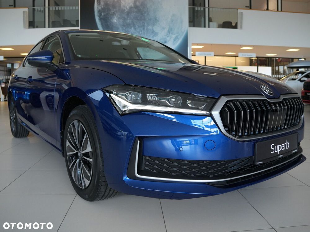 Skoda Superb 2.0 TDI SCR 4x4 Drive DSG - 4