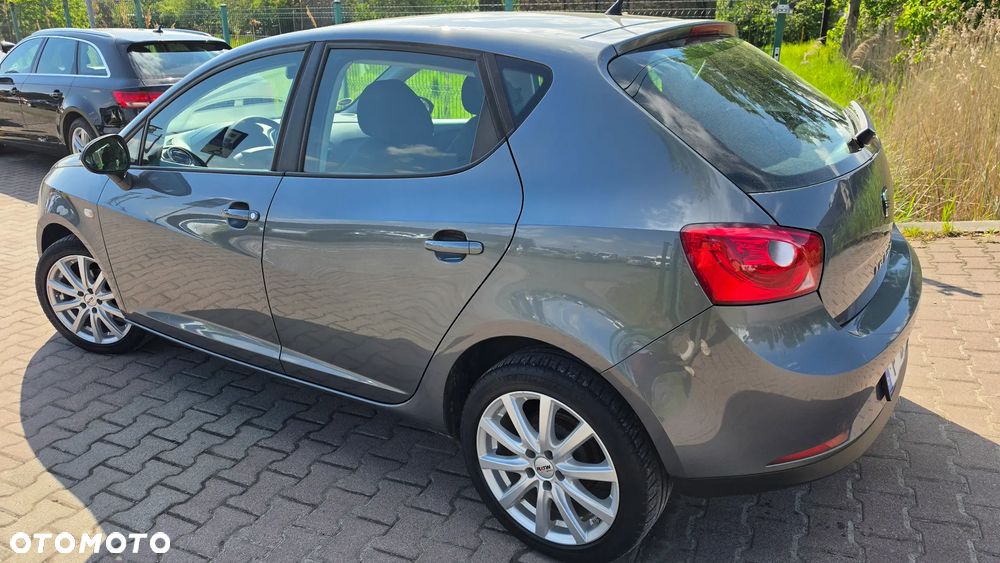 Seat Ibiza 1.4 16V Reference - 24