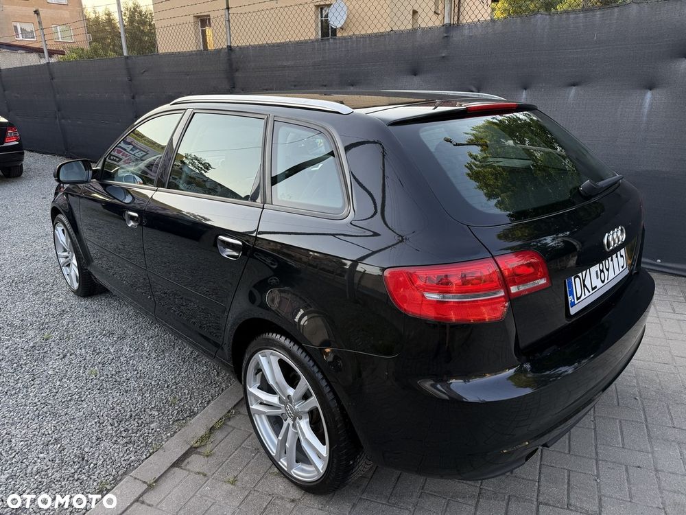 Audi A3 Sportback 1.6 Ambiente - 12