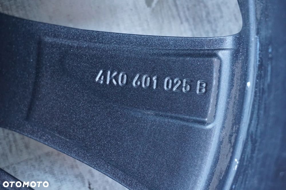 Audi 5x112 18 8J et39 4Ko601025 B - 9