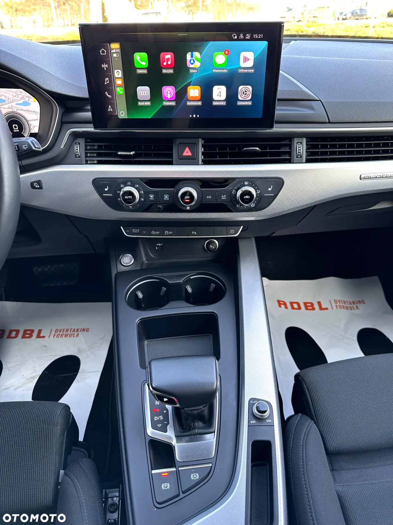 Audi A4 Avant 40 TDI quattro S tronic S line - 24