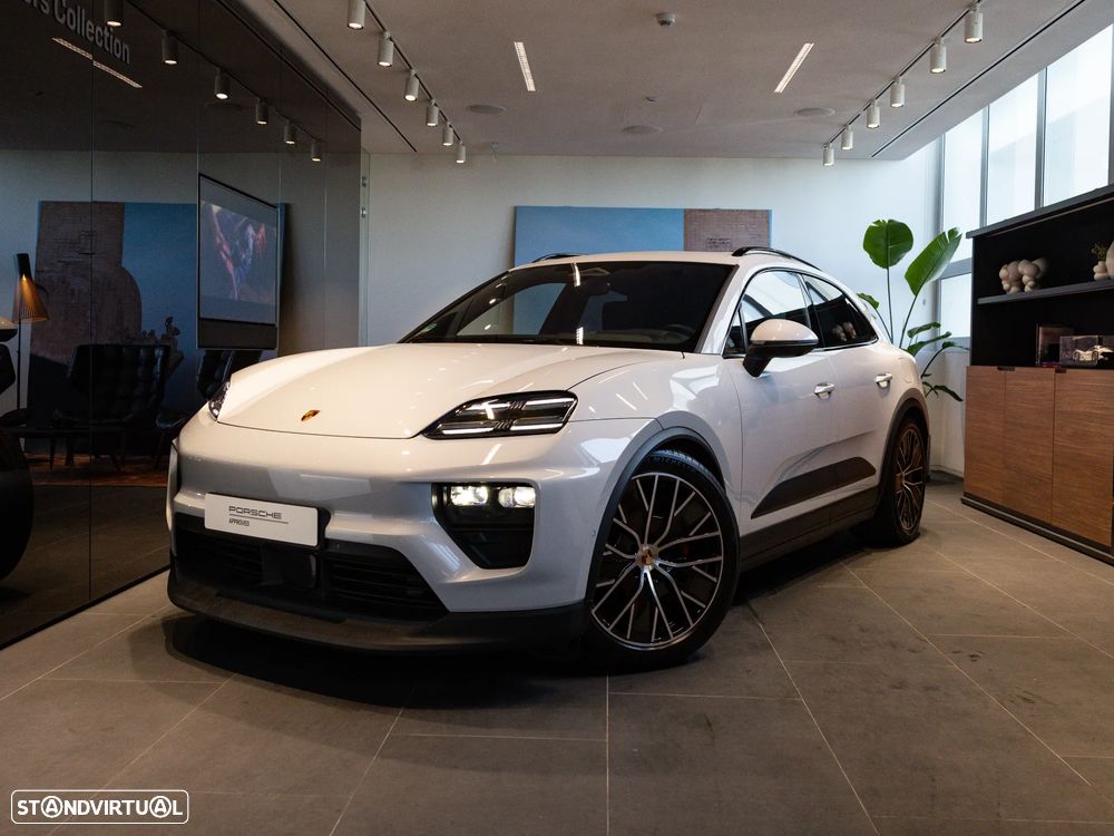 Porsche Macan Electric 4S - 1