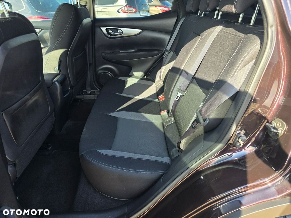 Nissan Qashqai 1.5 dCi N-Connecta - 13