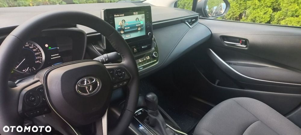 Toyota Corolla - 13